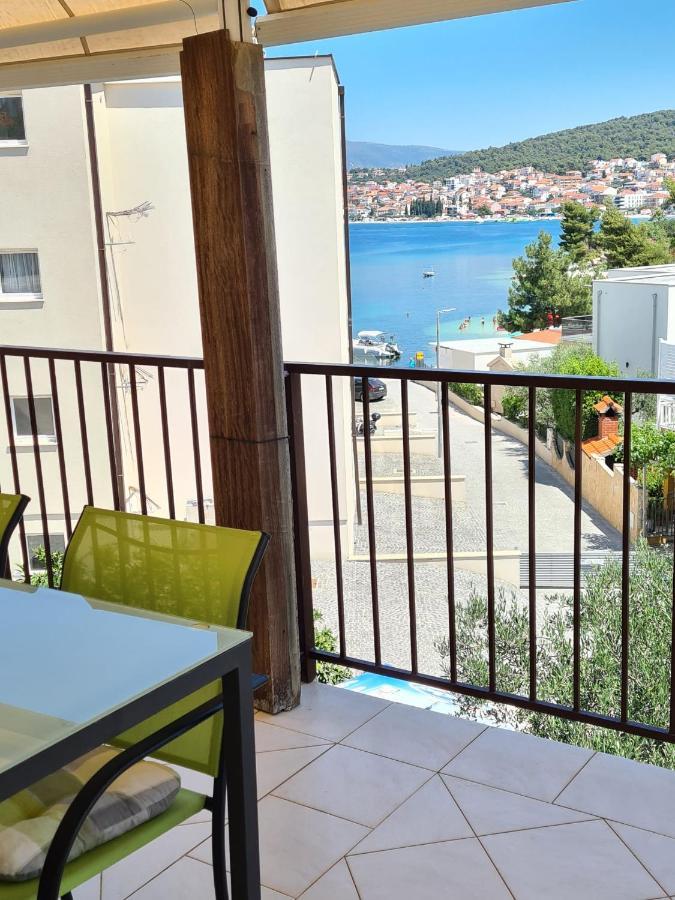 Apartman Varga Trogir Exteriör bild